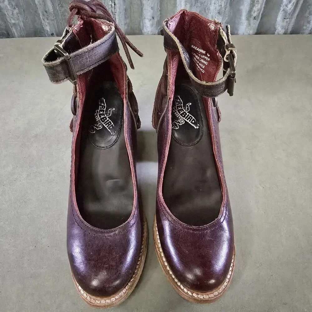 Freebird by Steven Burdgundy Tooled Leather Ankle Shoes Womens Sz 6 Raeanne